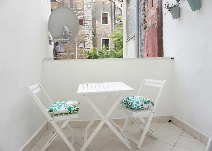 Corto Διαμέρισμα Πούλα